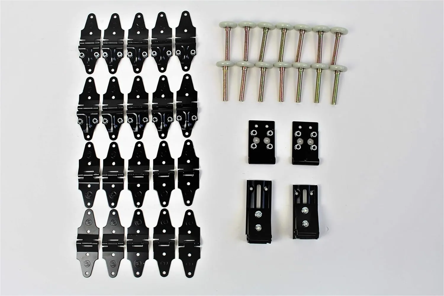 38 Pack Whiting Roll Up Door Style Trailer Door Hardware Repair Kit   Hinges   2" Rollers - New