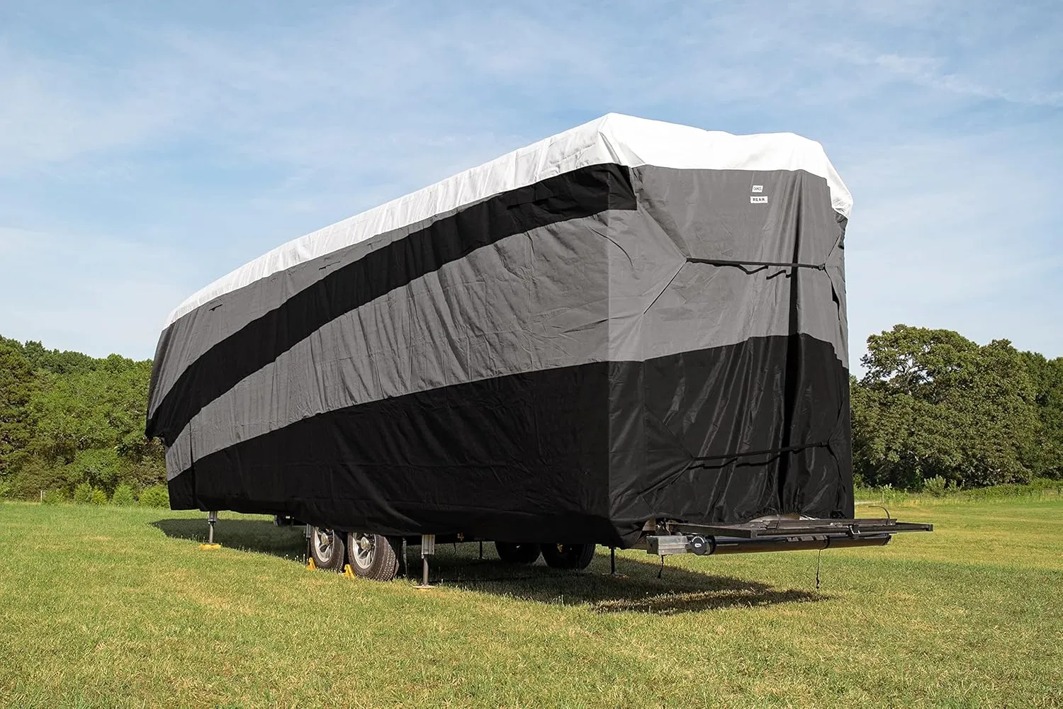 Camco ULTRAGuard Supreme RV Cover - Fits Fifth Wheel Trailers 31 to 34-Feet - Extremely Durable Design - Weatherproof with a Dupont Tyvek Top (56148)