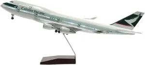 Diecast Plane Model 1：160 Scale for B747 Diecast Resin Plane Model with Light and Wheel Decorative Souvenirs (No Light)