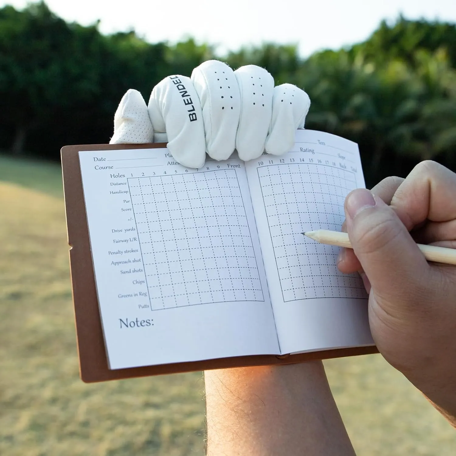 Golf Scorecard Book Leather Golf Yardage Book with Pencil Golf Score Book Golf Gift for Men&Women Sports and Outdoor Golf Club Accessories,dark brown