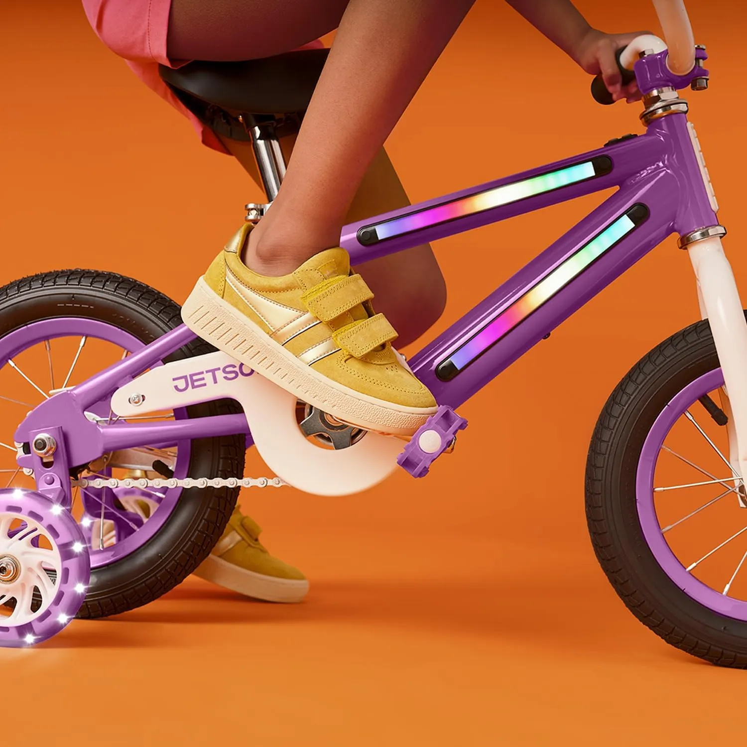 Jetson Light Rider Kids’ Light-up Unisex Bike, LED Light-up Frame, 3 Different Light Modes
