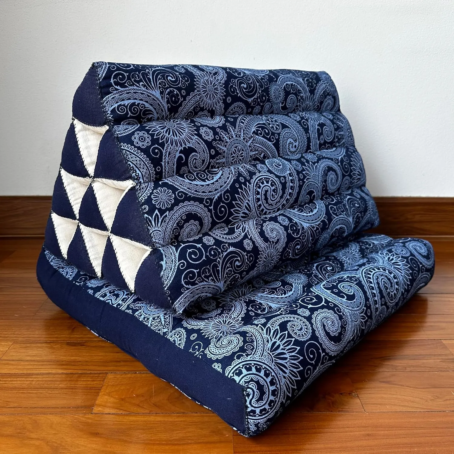 Leewadee 1-Fold Mat with Triangle Cushion – Comfortable TV Pillow, Foldable Mattress with Cushion Made of Kapok, 30 x 20 inches, Blue White