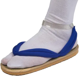MEADOO Unisex Tanjirou Shinobu Zenitsu Cosplay Clog Shoes Kimetsu no Yaiba Cosplay Geta Sandals Prop Oshitari with Socks