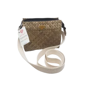 Twelve Topaz Genderless Sling